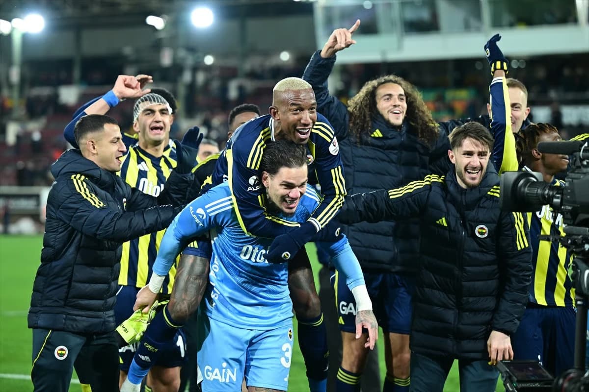 Talisca ve Musaba attı, Fenerbahçe geri dönüşle kazandı