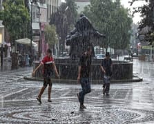 Meteoroloji'den kritik hava durumu uyarısı: Bu 8 ilde yaşayanlar kuvvetli yağışa dikkat