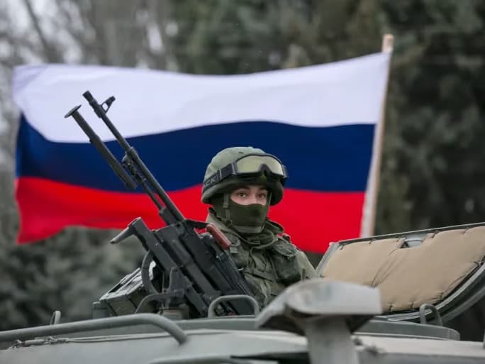 Putin'den yabancı asker kararnamesi