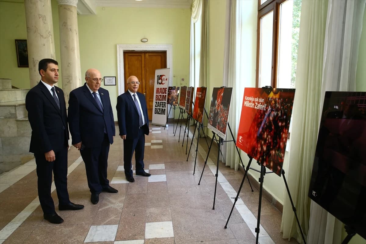Azerbaycan'da 15 Temmuz şehitleri anıldı