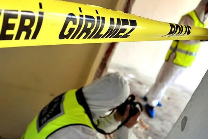 11 yaşındaki çocuk evde asılı bulundu: Şüpheli ölüm araştırılıyor