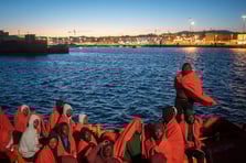 Sürüklenen göçmen teknesi Mallorca açıklarında bulundu