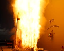 ABD Donanması, SM-6 Block IB hipersonik füze programını erteledi