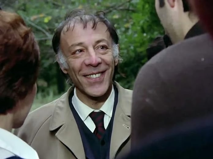 Türk sinemasının ve tiyatrosunun "Mahmut Hoca"sı: Münir Özkul