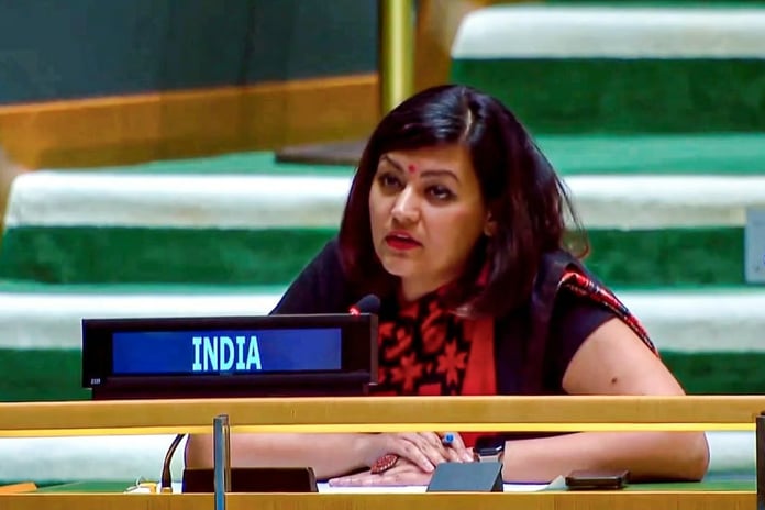 Hindistan Pakistan Başbakanı’nın BM konuşmasına sert yanıt verdi