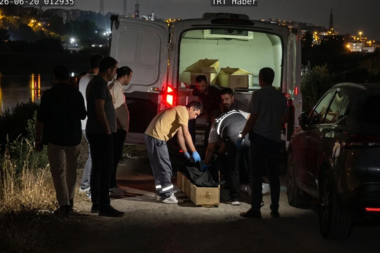 Başakşehir'de boş arazide kadın cesedi bulundu! Erkek arkadaşı gözaltına alındı