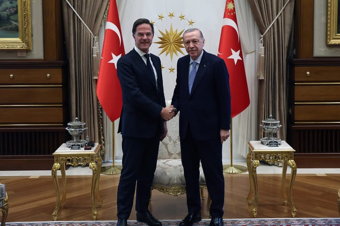 Rutte, Türk sanayisinin İttifak'ın caydırıcılık ve savunması için gerekli çıktıyı sağladığını söyledi