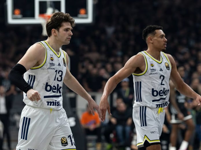 Euroleague'de skandal pankartın gölgesinde zafer: Fenerbahçe Partizan'ı devirdi