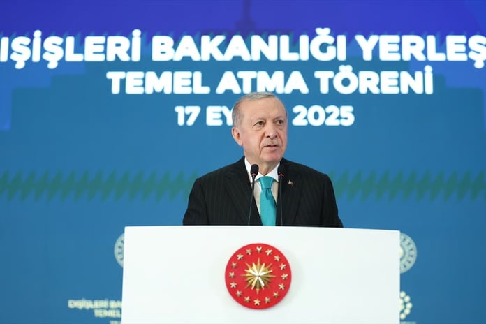 Cumhurbaşkanı Erdoğan Dışişleri Bakanlığı'nın temel atma törenine katıldı