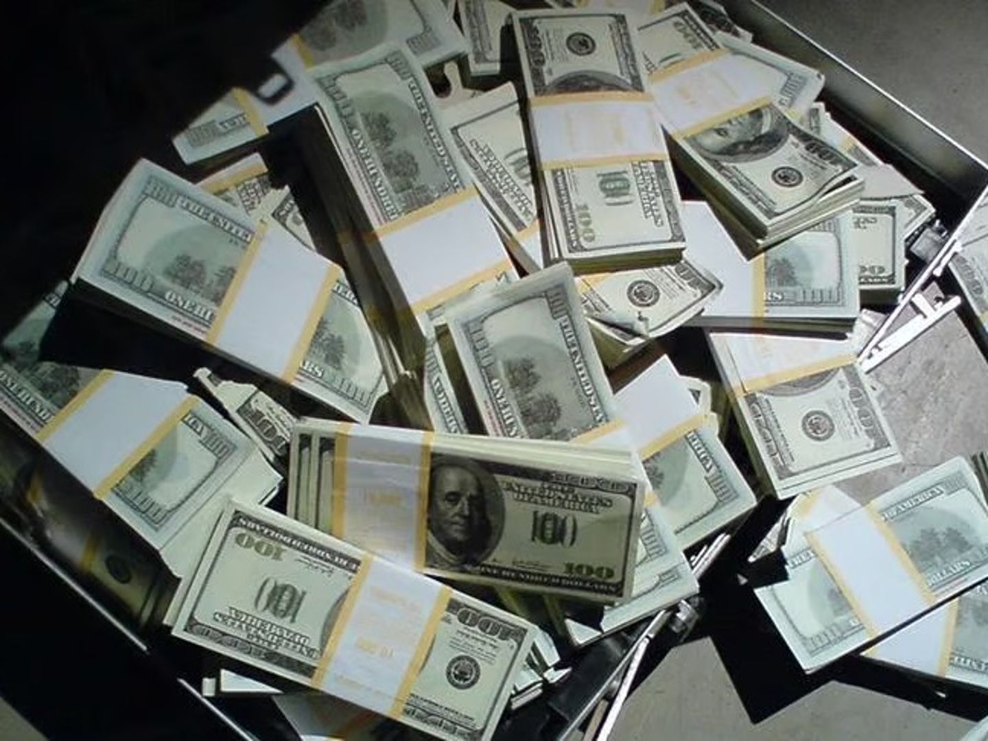 Ultra zenginler raporu yayımlandı! Türkiye'de 4 bin 208 kişinin serveti 30 milyon doları aşıyor