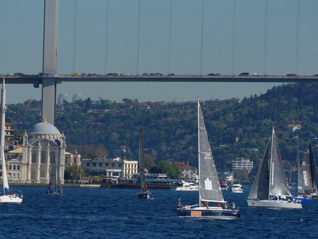 İstanbul Boğazı yarın trafiğe kapatılacak
