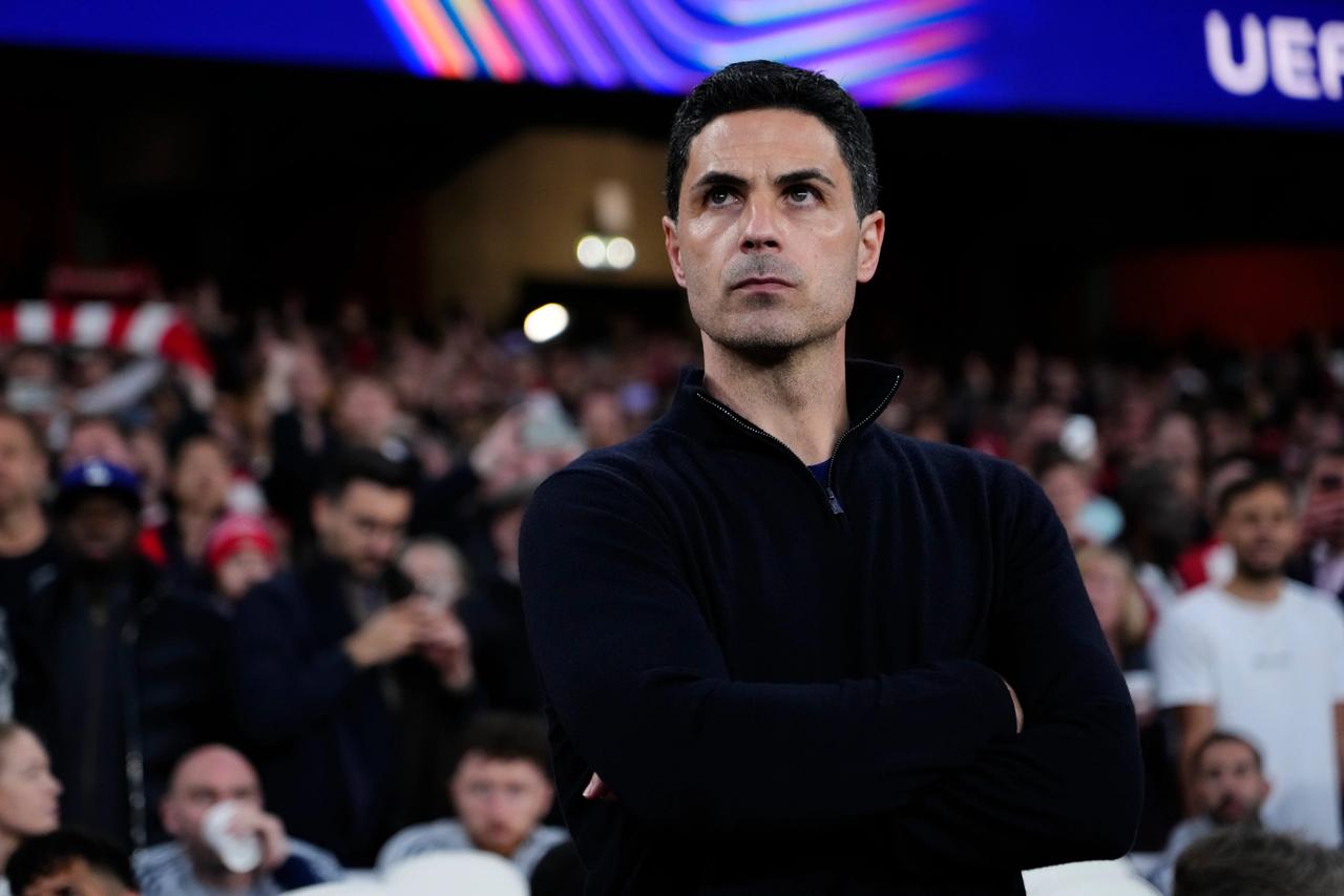 Premier Lig şampiyonu Arteta ile sözleşme uzatıyor