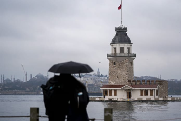 60 il için sarı kodlu uyarı! Sağanak, kar ve fırtına kapıda