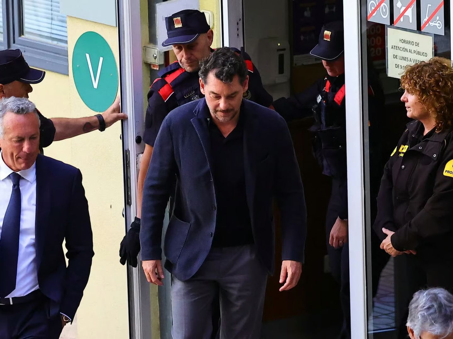 Babasının cinayetiyle suçlanan Mango kurucusunun oğlu şirketten istifa etti