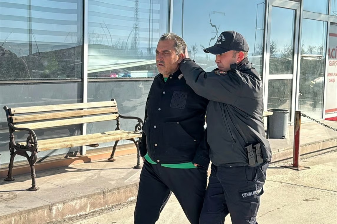 Eşme Belediye Başkanı Yılmaz Tozan tutuklandı 