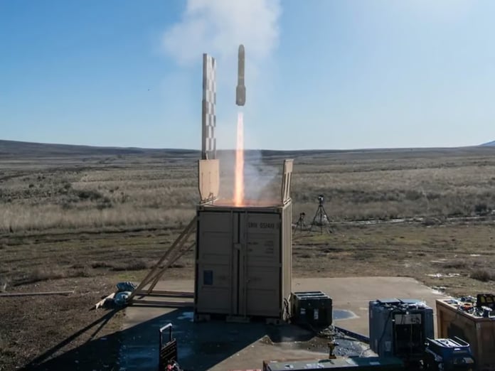 Lockheed Martin konteynerden füze fırlatabilen Grizzly sistemini başarıyla test etti