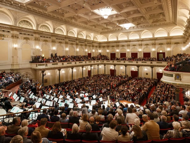 Amsterdam Concertgebouw İsrail ordusu baş kantorunun sahne alacağı Hanuka konserini iptal etti