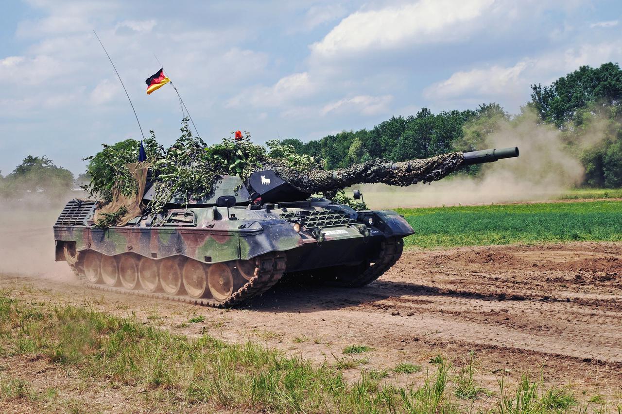 İsviçre'den Ukrayna’ya tank teslimatına bir kez daha ret