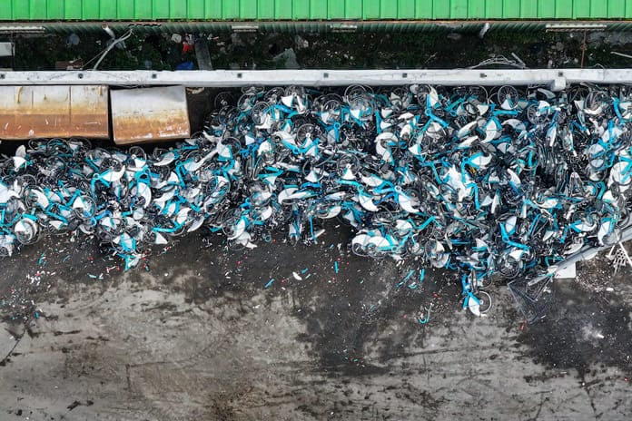 İSBİKE krizi büyüyor: Bisikletler hurda yığınına döndü