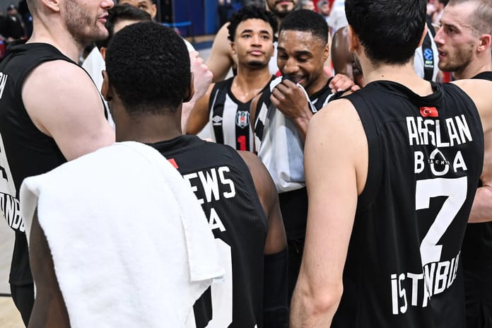 Gözler rakiplerin sonuçlarında