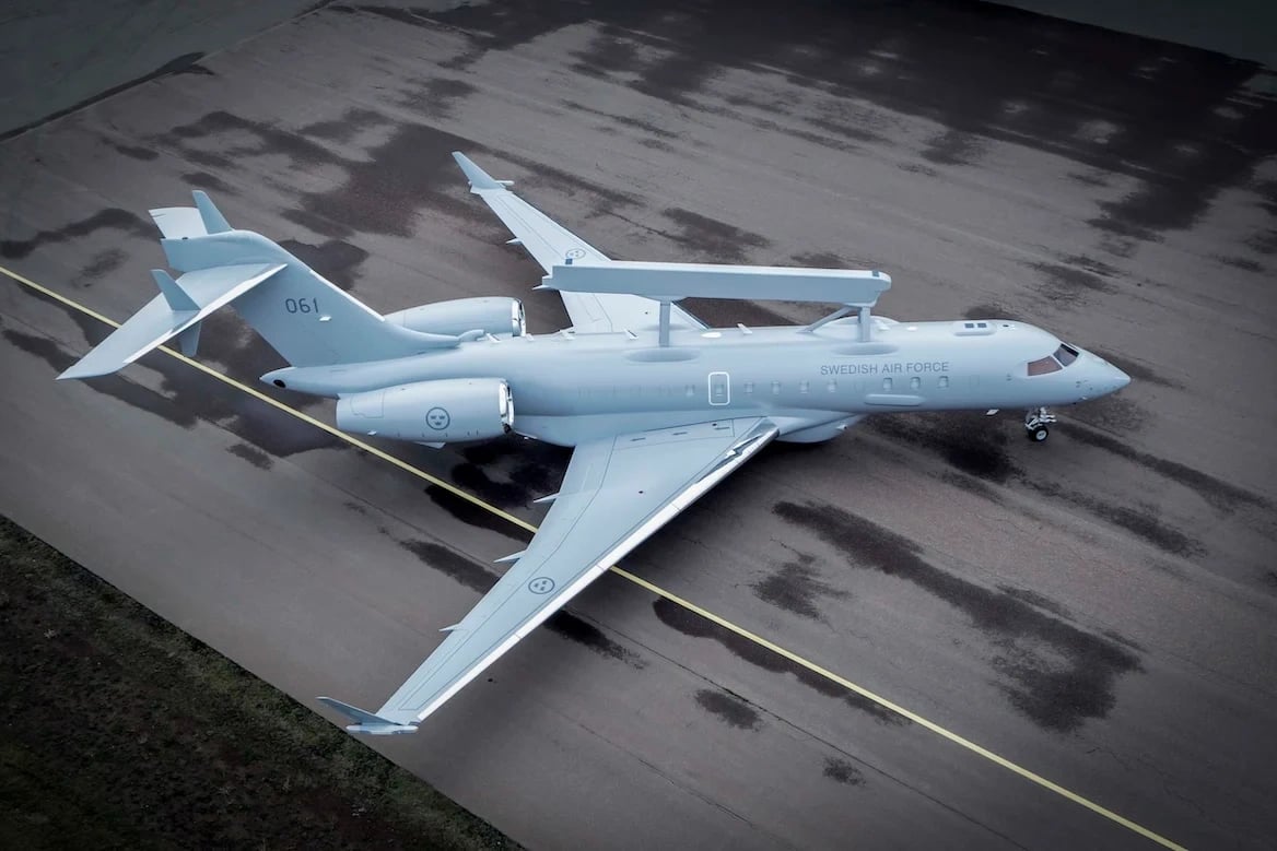 Saab, İsveç'in ilk GlobalEye erken ihbar uçağını tanıttı