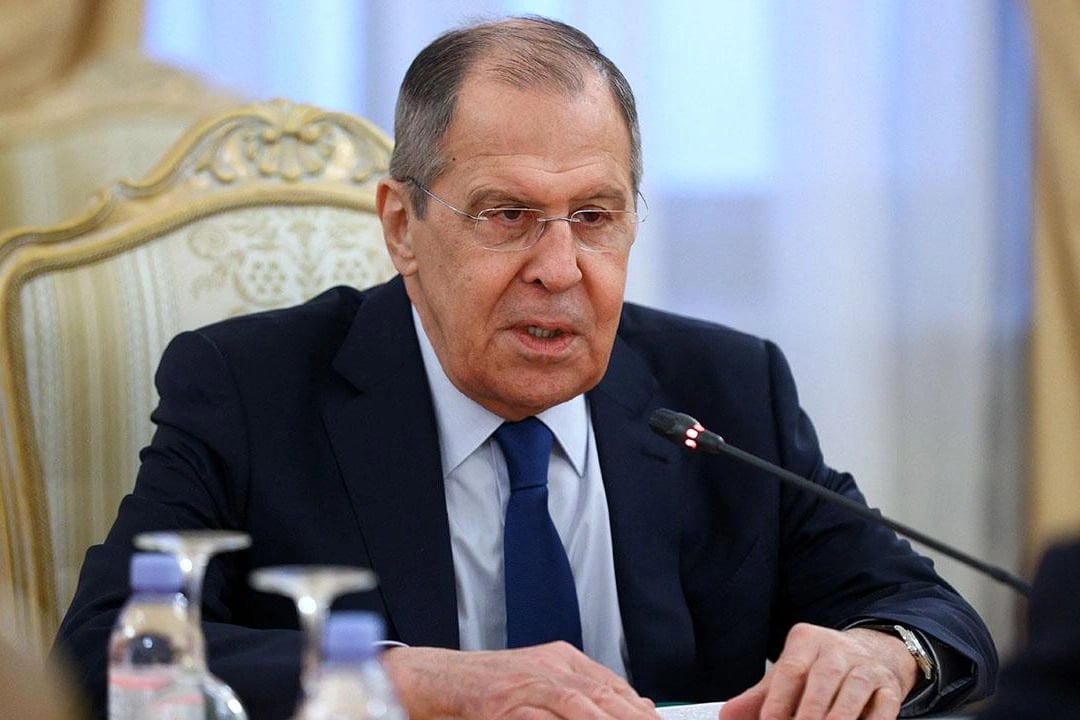 Lavrov'dan yaptırımlarla ilgili kritik açıklama