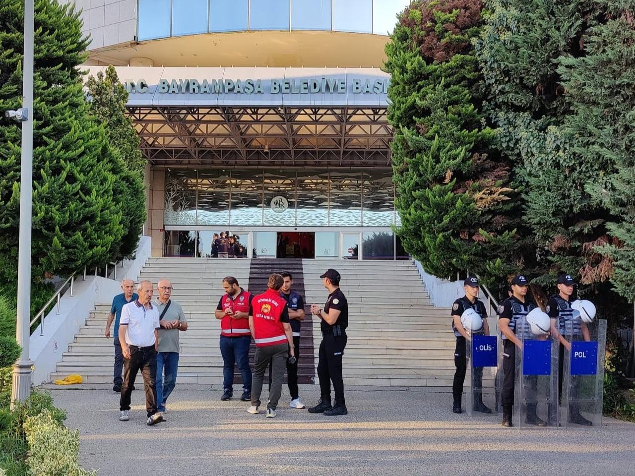 Bayrampaşa’da yolsuzluk operasyonu