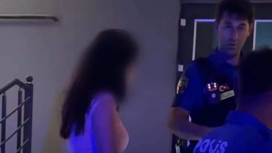 Sevgilisinin darbettiği kadın polise sığındı