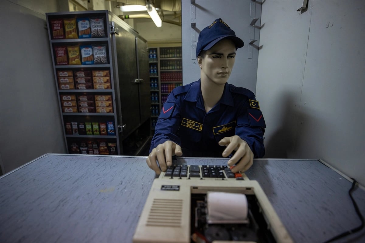TCG Yavuz'un yeni görevi gelecek nesillere denizciliği sevdirmek