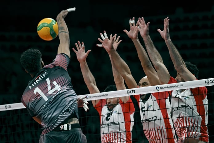 Avrupa'da yoluna hız kesmeden devam ediyor