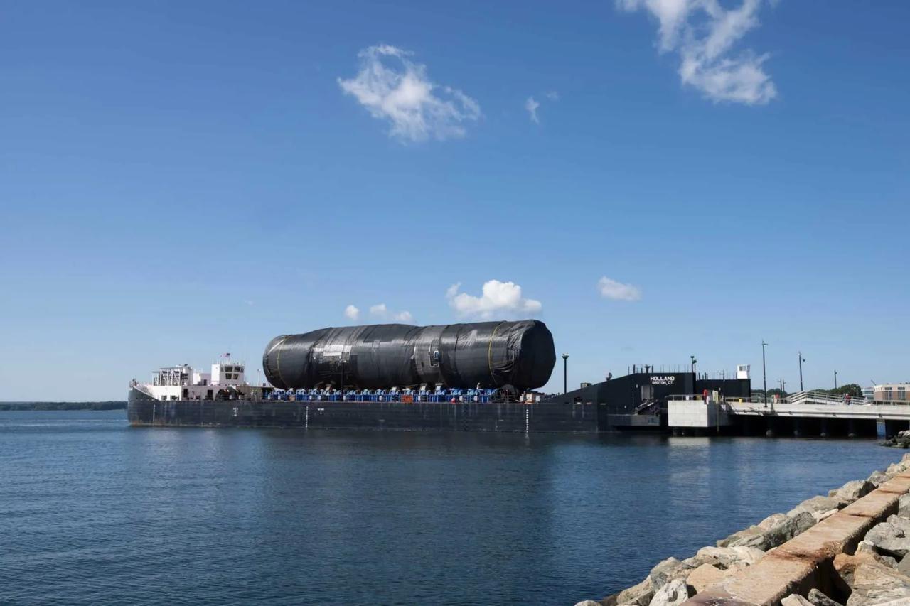 ABD, USS Arizona için ilk Virginia Payload Module bölümünü taşıdı