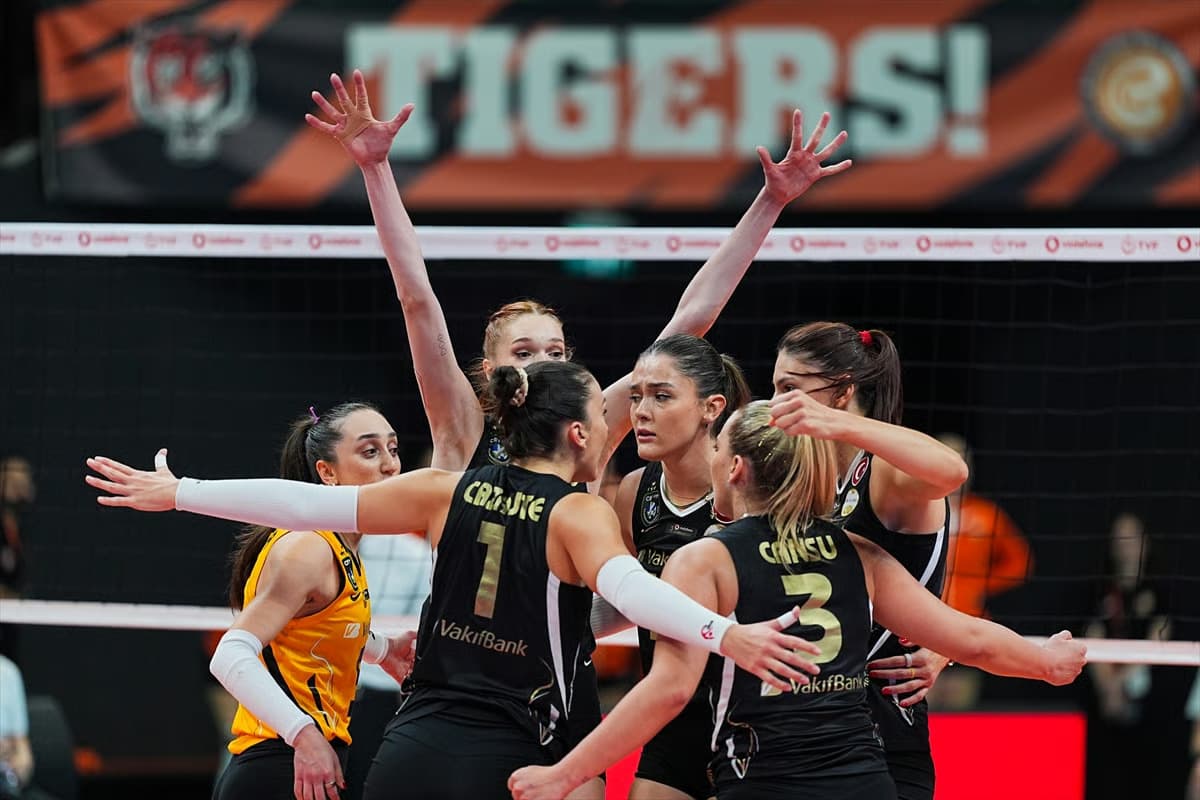 Sultanlar Ligi'nde haftanın maçında zafer VakıfBank'ın