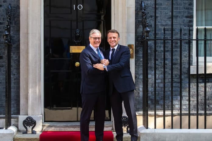 Macron'dan İngiltere'de kritik Filistin açıklaması