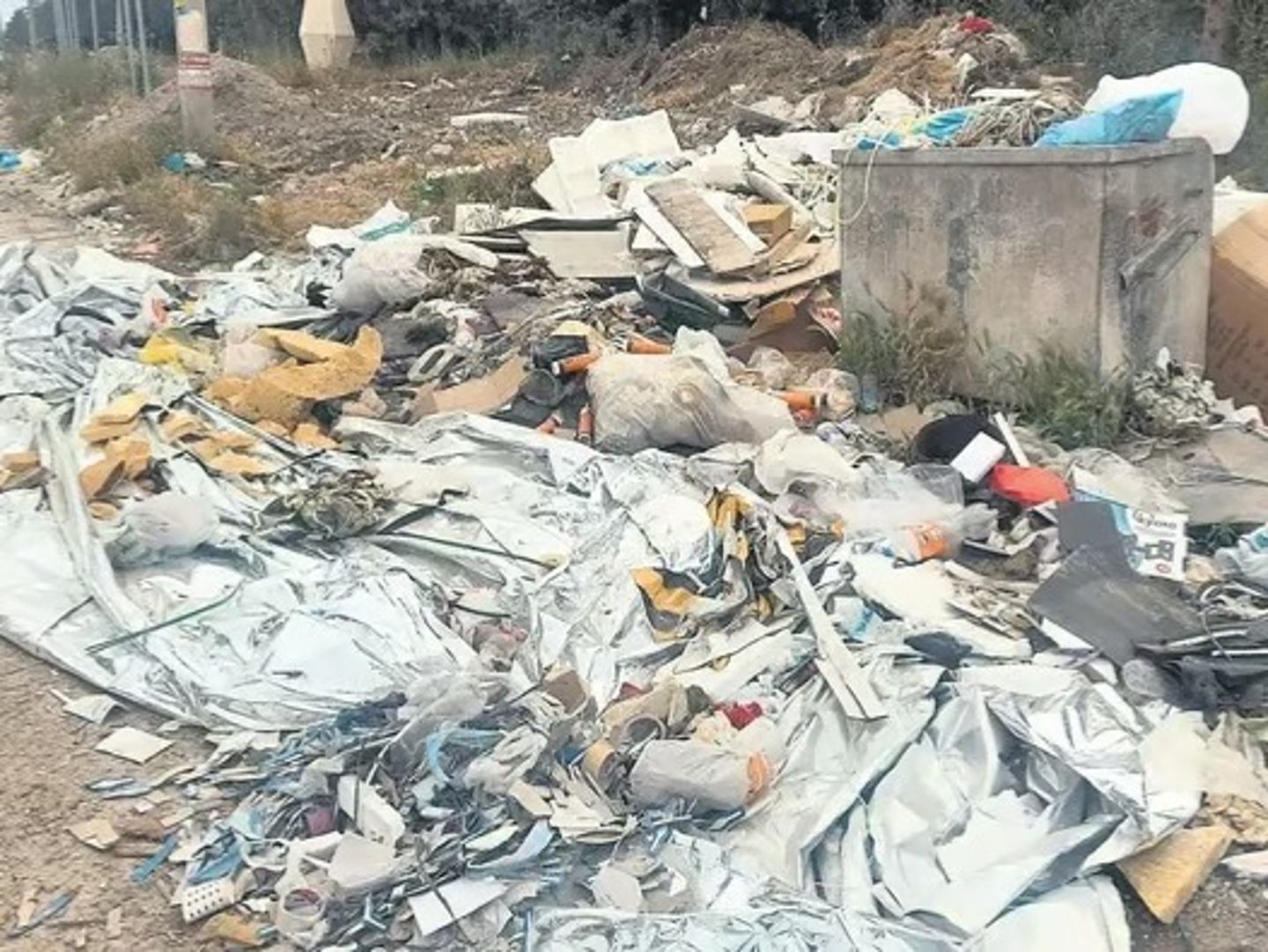 İzmir Buca adeta açık hava çöplüğü: Vatandaşlar Belediye Başkanı Duman'a tepkili