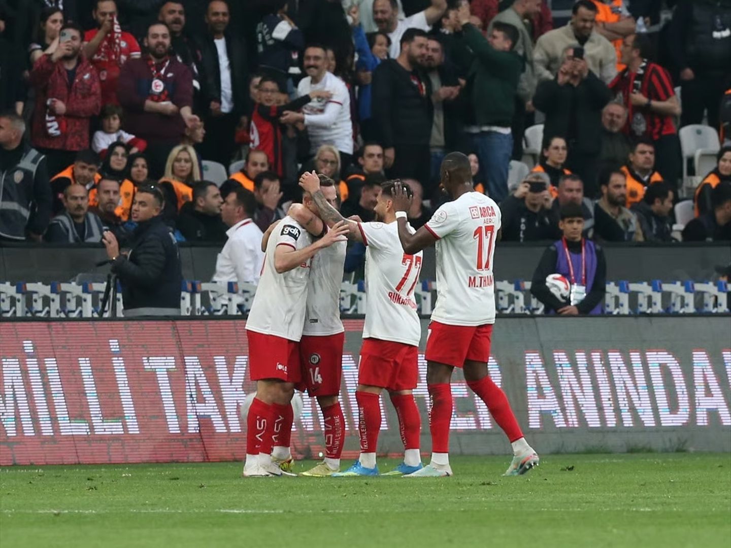 Süper Lig'e yükselen üçüncü ve son takım Arca Çorum FK oldu