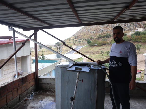 Hataylı vatandaşın yağmur suyu sistemi viral oldu