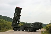 Kuzey kore, 50 adet KN-25 600 mm roket sistemini muharip birliklere teslim etti