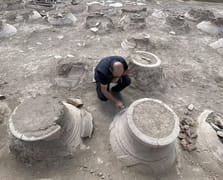 Van'daki Kevenli Kalesi kalıntısında çivi yazılı 76 pithos keşfedildi