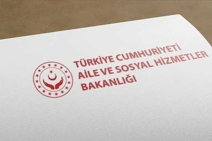Beklenen mülakatsız memur alımı başladı: Aile ve Sosyal Hizmetler Bakanlığı sözleşmeli personel alacak!