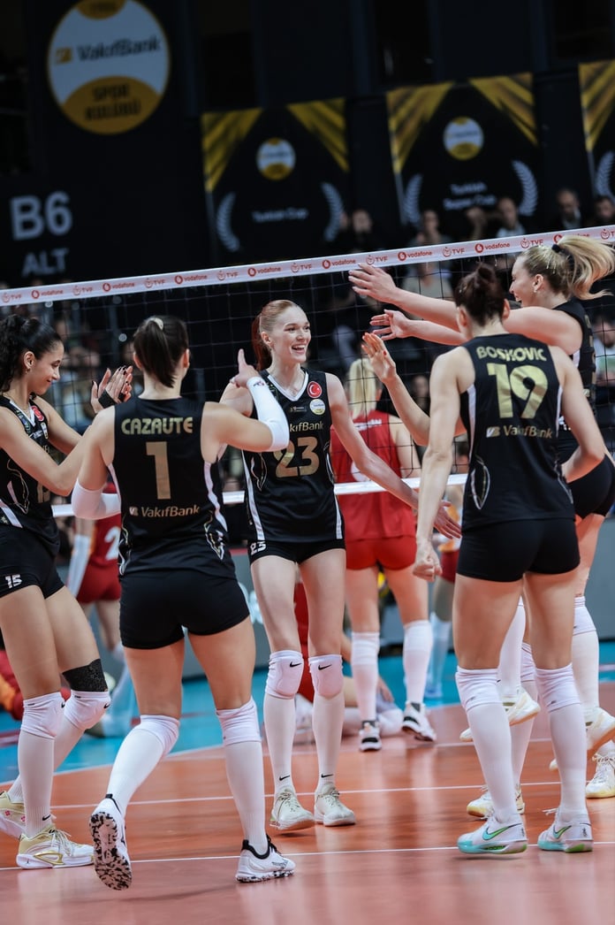 Devrenin lideri VakıfBank