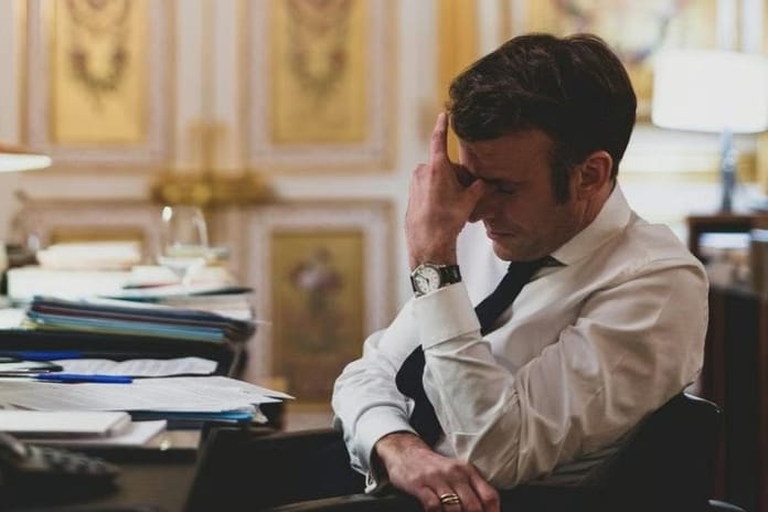 The Spectator: Fransa'daki hükümet kaosu nasıl çözülecek?