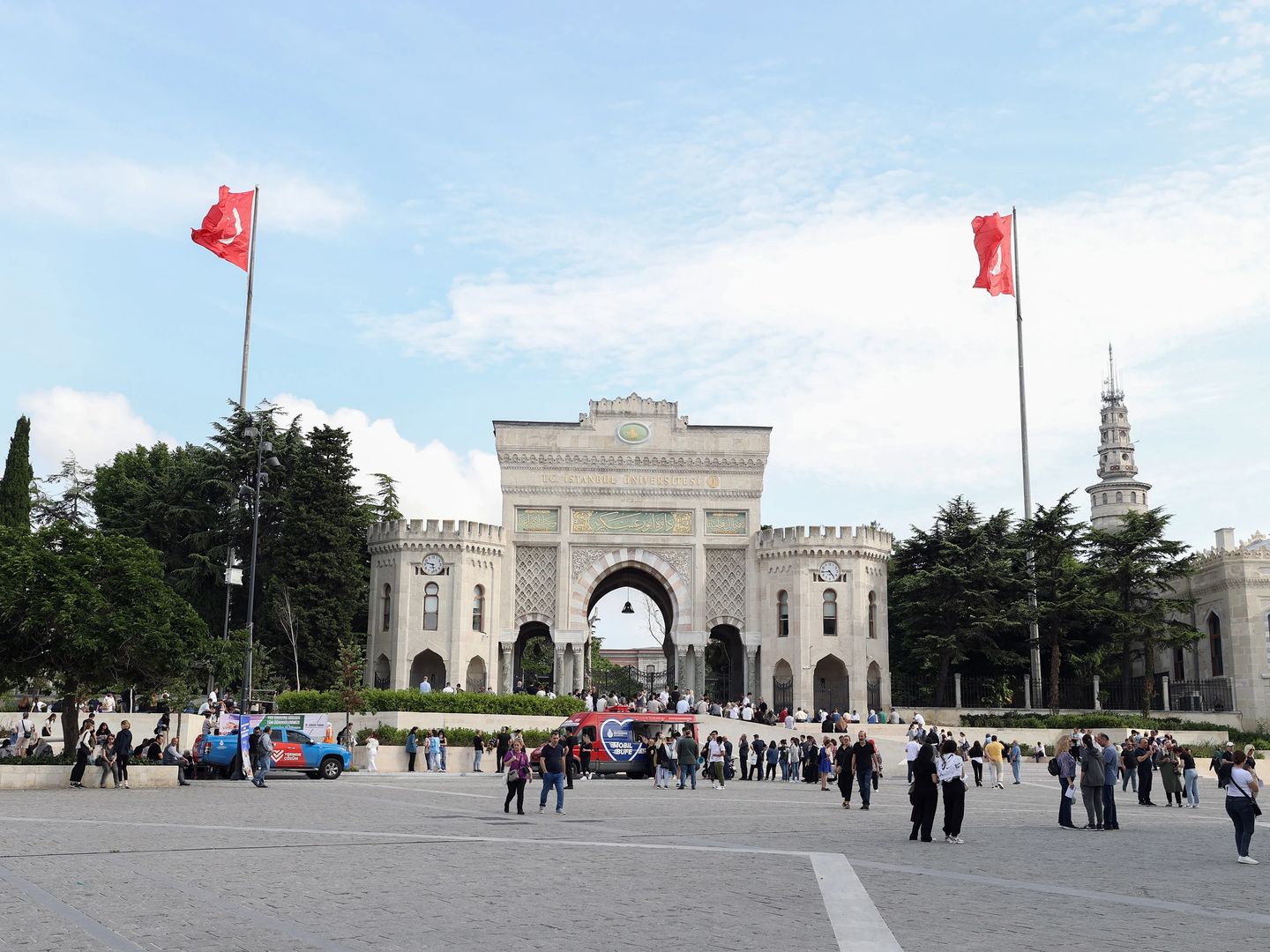 Üniversiteler ne zaman açılacak? 2025 Üniversitelerde dersler ne zaman başlıyor?