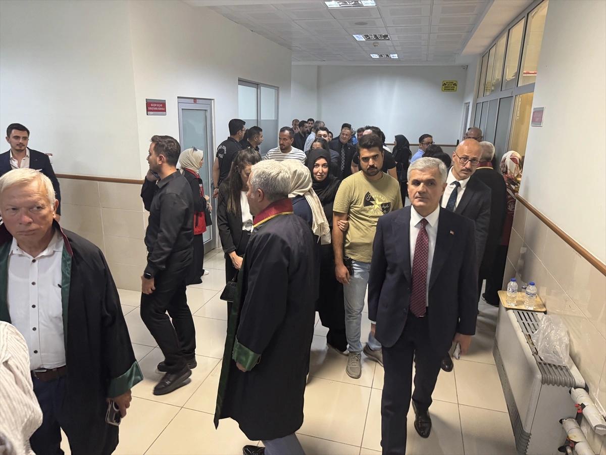 Okul saldırganının ailesi hakkında karar çıktı! Anneye tahliye, babaya tutukluluk