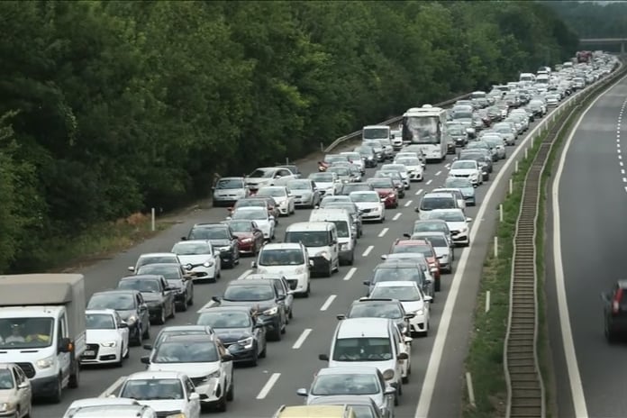 Trafiğe kaydı yapılan araç sayısı geçen yıl 2 milyon 368 bin 538 oldu