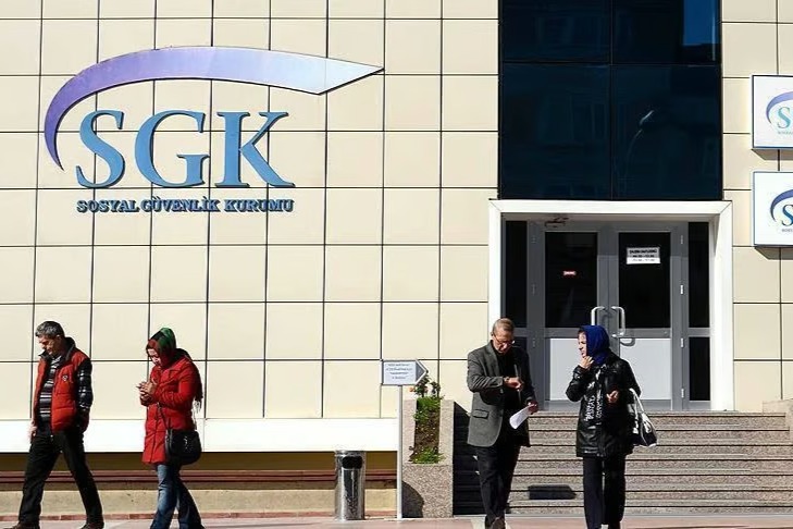 Antalya'da SGK'ya rüşvet operasyonu