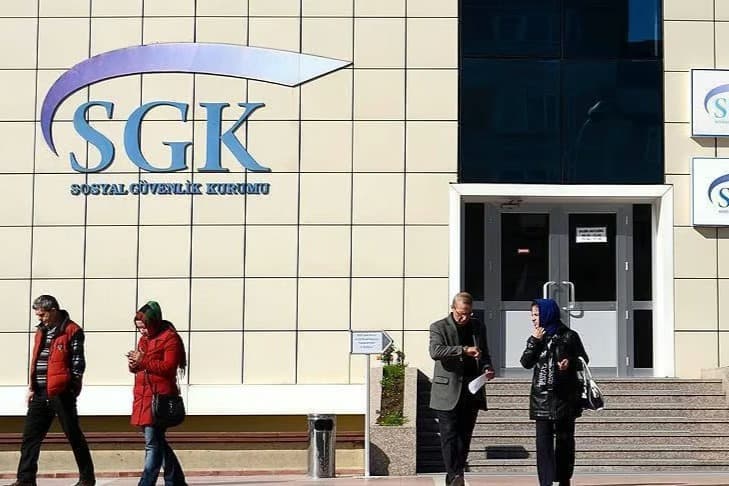 Antalya'da SGK'ya rüşvet operasyonu