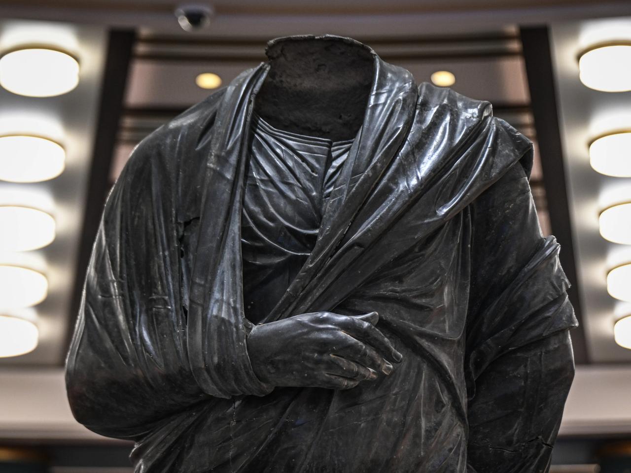 ABD'ye Marcus Aurelius için tek şart sunuldu