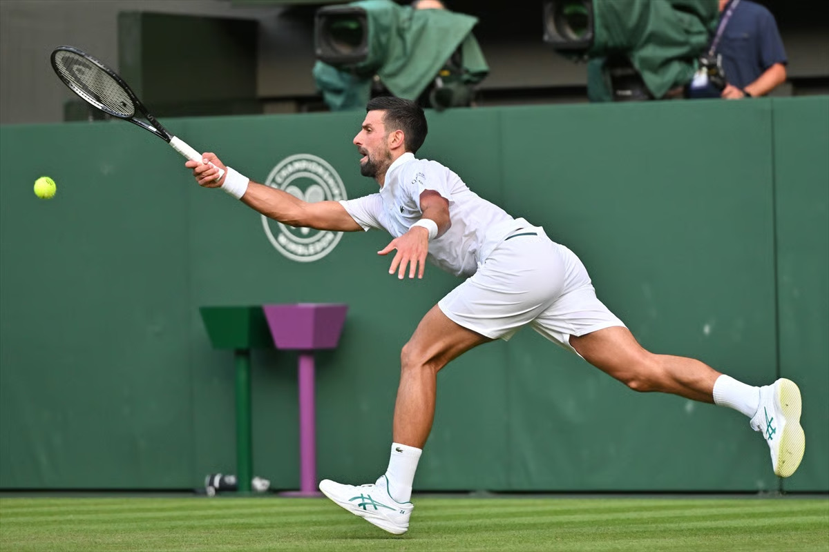 Wimbledon'da favoriler turladı