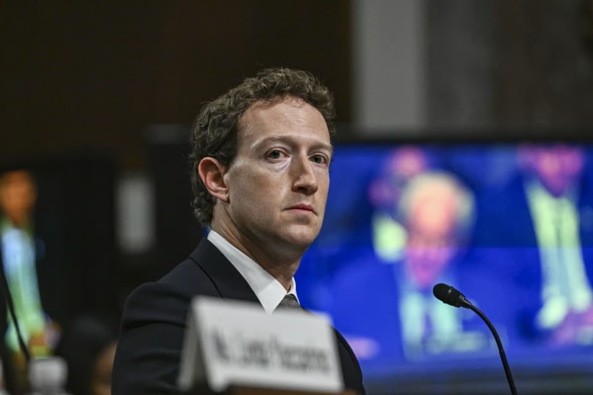 Zuckerberg'den nükleer enerji hamlesi