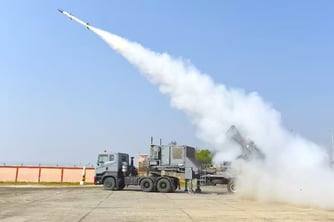 Hindistan Akash-NG’yi test etti